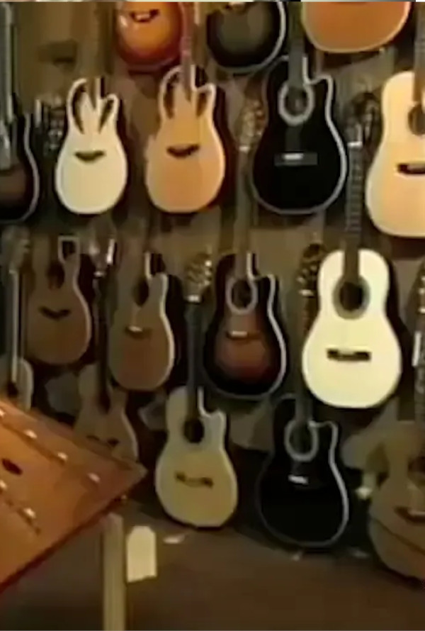 McCabe’s Guitar Shop